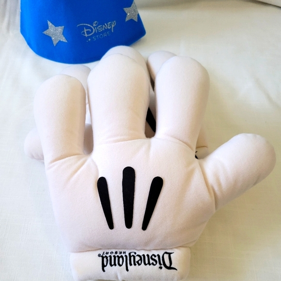 Disneyland Resort Mickey Mouse Hands Plus Disney Store Wizard Fantasia Hat - Picture 5 of 12